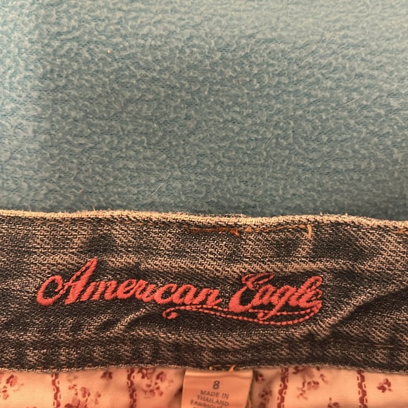 American Eagle Denim Skirt size 8 - Picture 3 of 3